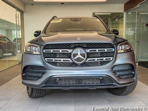 Used 2021 Mercedes-Benz GLS 580 4MATIC image 5