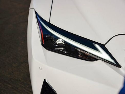 Certified 2025 Lexus IS 350 F Sport image 11