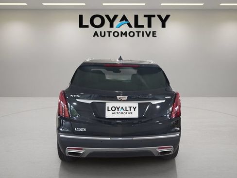 Used 2021 Cadillac XT5 Premium Luxury FWD image 4