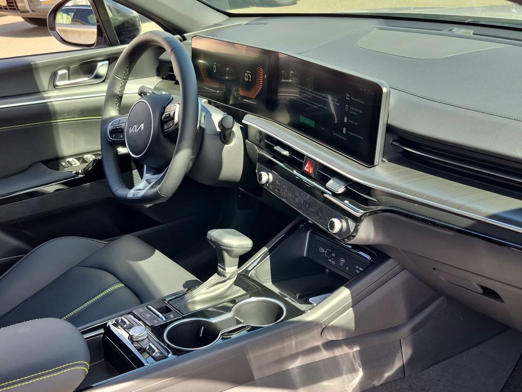New 2027 Kia K5 GT FWD image 30