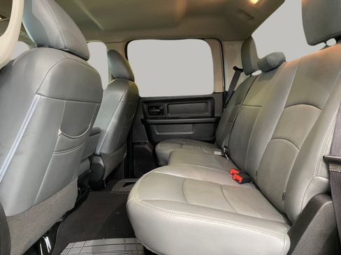 Used 2014 RAM 1500 Express image 13