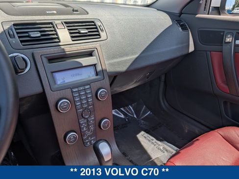 Used 2013 Volvo C70 T5 FWD image 25
