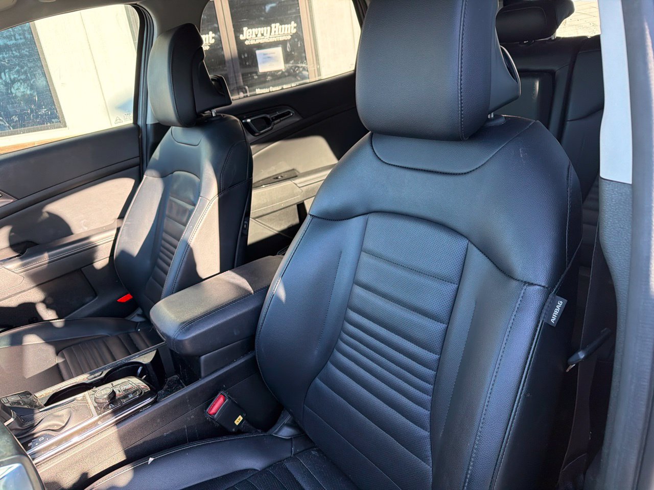 Used 2023 Kia Sportage SX FWD image 3