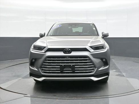 Certified 2026 Toyota Grand Highlander AWD Hybrid image 3