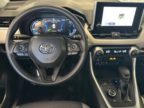 Certified 2025 Toyota RAV4 XLE w/ Convenience Package AWD/4WD image 18