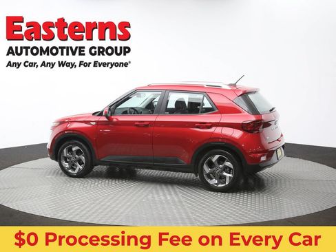 Used 2023 Hyundai Venue Limited FWD image 63