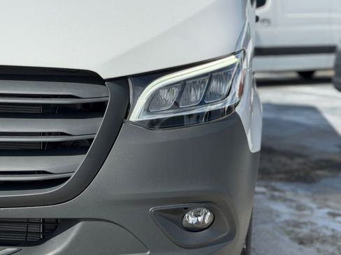 New 2025 Mercedes-Benz Sprinter 2500 image 7