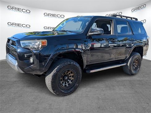 Used 2015 Toyota 4Runner Trail image 3