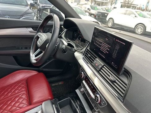 Used 2021 Audi SQ5 Premium Plus w/ Premium Plus Package image 16