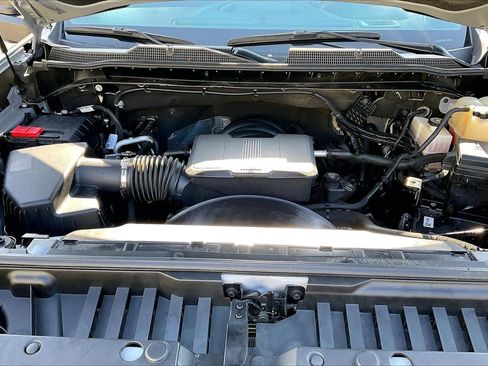 Used 2024 Chevrolet Silverado 2500 Custom w/ Custom Convenience Package image 38