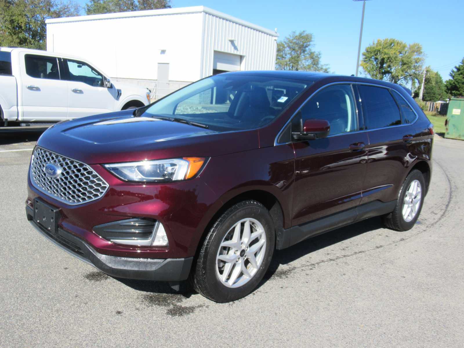 Certified 2024 Ford Edge SEL w/ Convenience Package AWD/4WD image 1