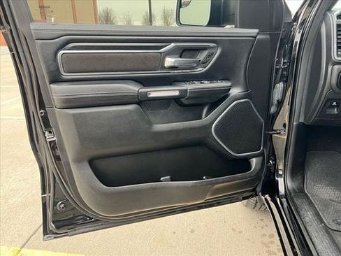 Used 2024 RAM 1500 Laramie AWD/4WD image 11