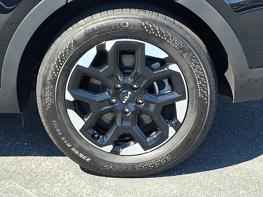 Used 2024 Kia Sorento S w/ Panoramic Sunroof Package FWD image 8