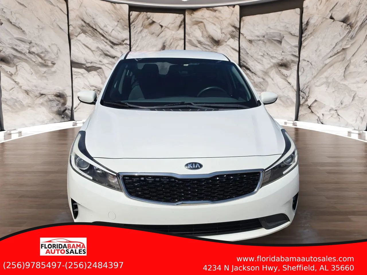 Used 2017 Kia Forte LX FWD image 2