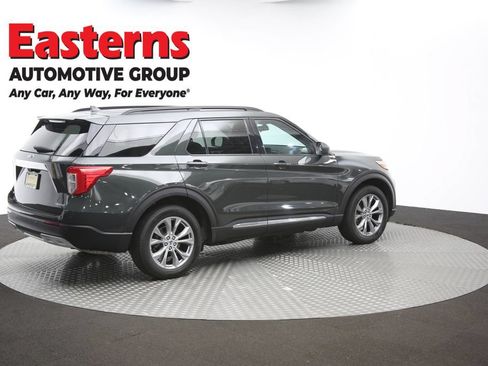 Used 2022 Ford Explorer XLT w/ Equipment Group 202A AWD/4WD image 45