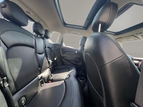 Used 2015 MINI Cooper 4-Door Hardtop FWD image 14