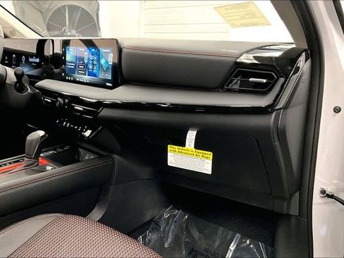 New 2026 Nissan Kicks SR w/ SR Premium Package image 34