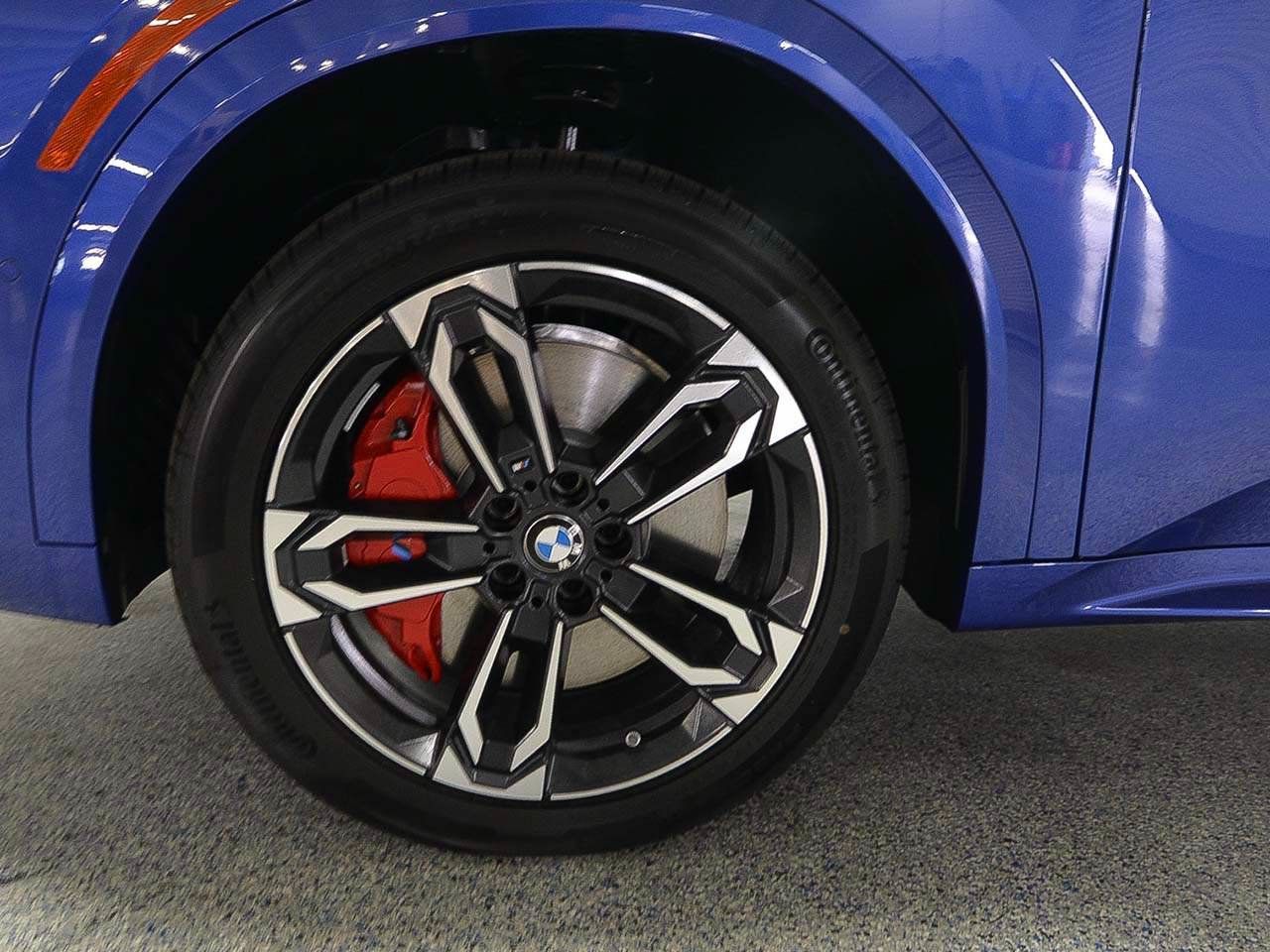 Used 2026 BMW X2 xDrive28i w/ Technology Package AWD/4WD image 5