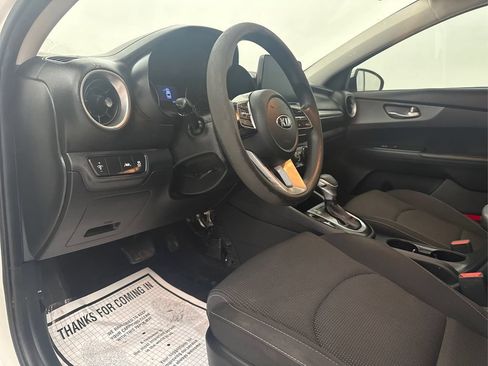 Used 2020 Kia Forte Sedan FWD image 29