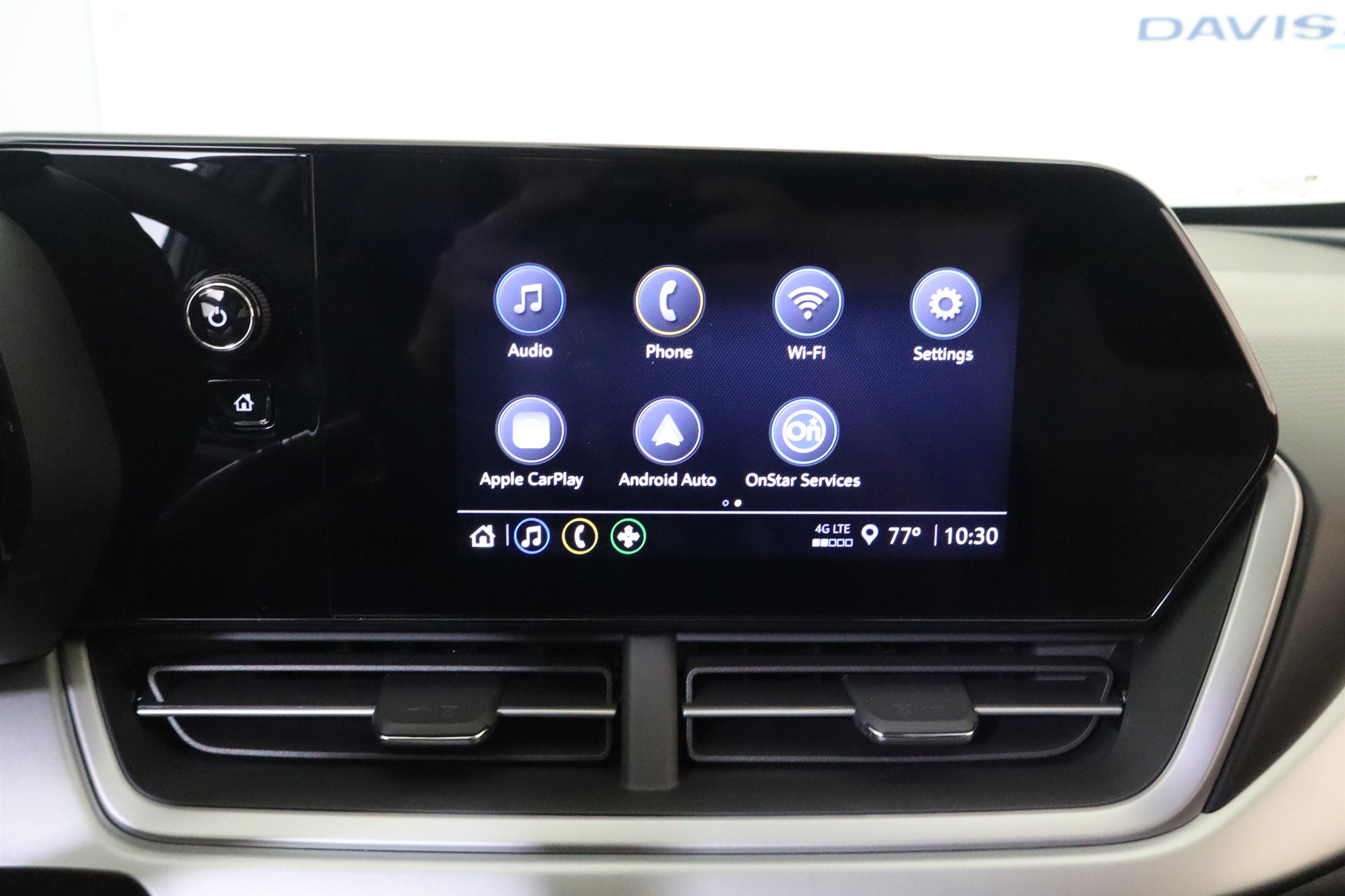 New 2026 Chevrolet Trax LS w/ LS Convenience Package FWD image 25