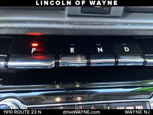 Certified 2021 Lincoln Corsair AWD w/ Equipment Group 101A image 21