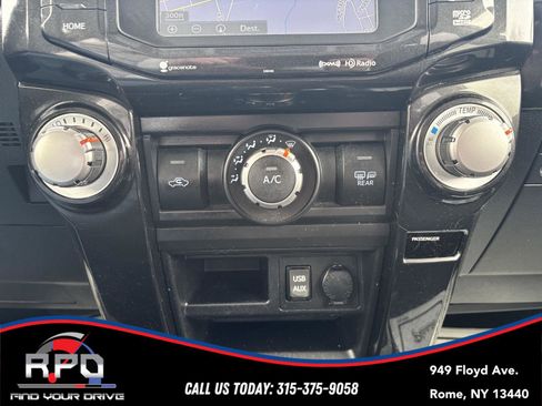 Used 2017 Toyota 4Runner TRD Off-Road image 26