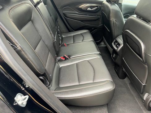 Used 2018 GMC Terrain SLT w/ Preferred Package image 24