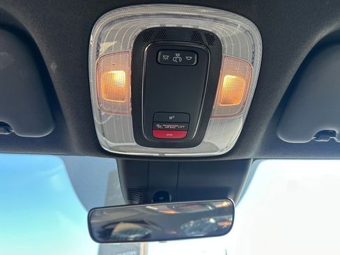 Used 2025 Hyundai Elantra SEL FWD image 20