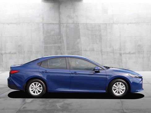 New 2026 Toyota Camry LE image 5