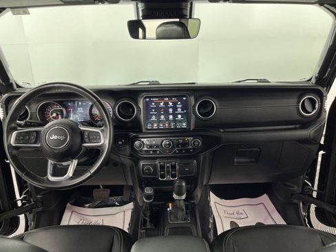 Used 2021 Jeep Wrangler Unlimited Sahara image 31