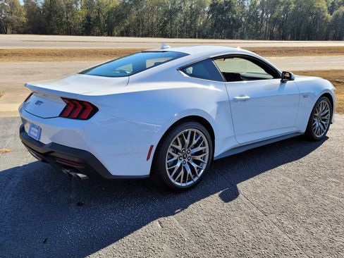 New 2026 Ford Mustang GT Premium RWD image 9