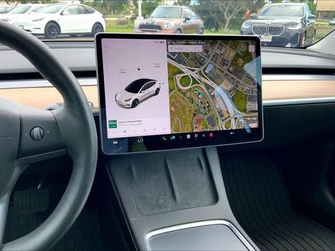Used 2022 Tesla Model 3 Long Range image 6