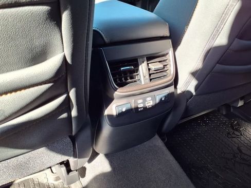 Used 2025 Subaru Outback Wilderness AWD/4WD image 8