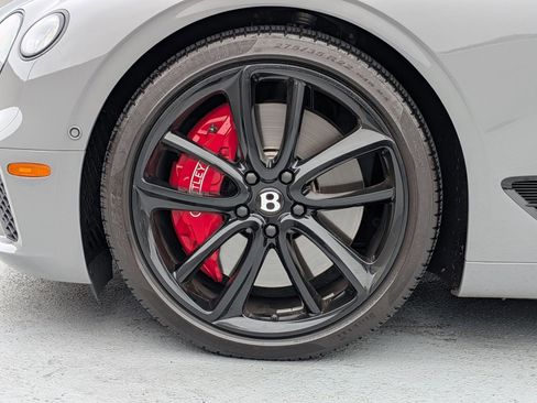 Certified 2022 Bentley Continental GT image 12