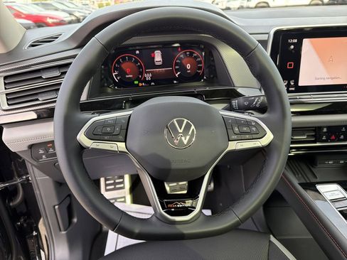 New 2026 Volkswagen Atlas Peak Edition AWD/4WD image 28