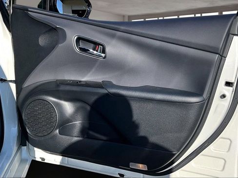 Used 2019 Toyota Prius Prime Advanced image 26