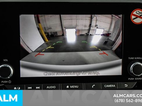 Used 2025 Nissan Pathfinder SV image 33