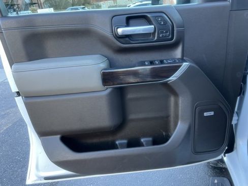 Used 2020 GMC Sierra 2500 SLT w/ SLT Premium Plus Package image 8