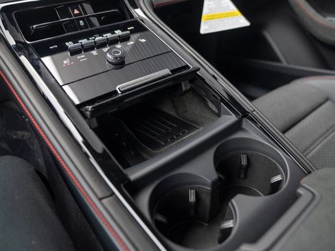 New 2026 Porsche Panamera GTS image 25