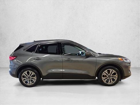 Certified 2022 Ford Escape SEL w/ Technology Package FWD image 4