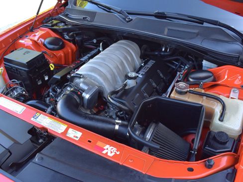 Used 2010 Dodge Challenger SRT8 w/ SRT Option Group II RWD image 46