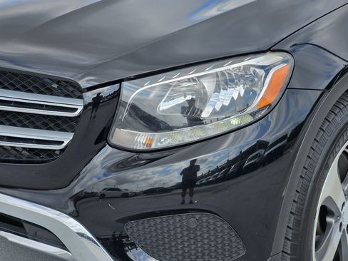 Used 2016 Mercedes-Benz GLC 300 image 9