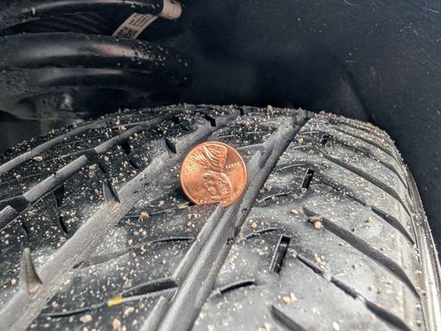 Used 2023 Chevrolet Malibu LS image 36