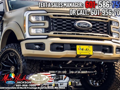 New 2026 Ford F250 Lariat w/ Black Appearance Package image 29