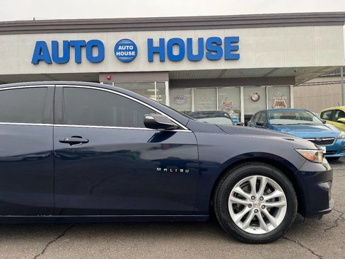 Used 2018 Chevrolet Malibu LT image 37