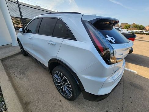 Used 2024 Cadillac XT4 Sport FWD image 5