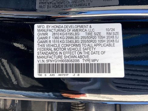 Used 2025 Honda Pilot Black Edition image 37