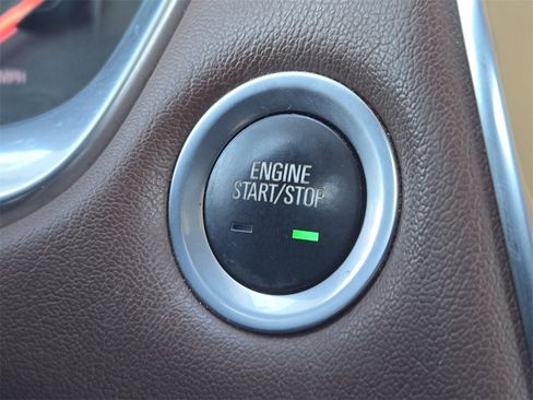 Used 2019 Chevrolet Traverse High Country image 16