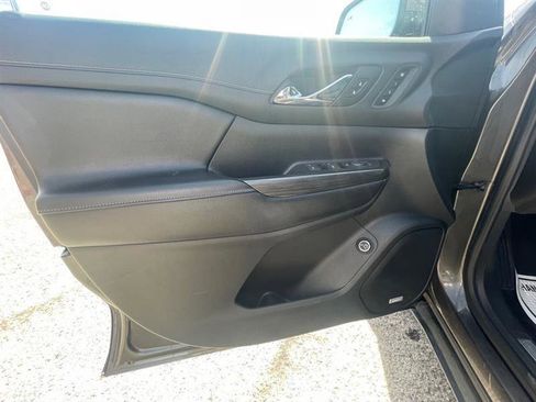 Used 2019 GMC Acadia SLT image 12