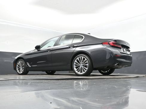 Used 2022 BMW 540i w/ Premium Package RWD image 41